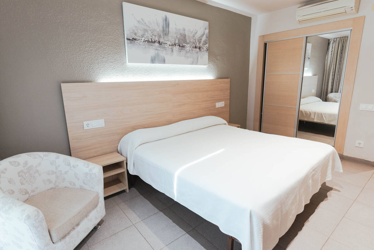 Doble Superior amb balcó Piscina